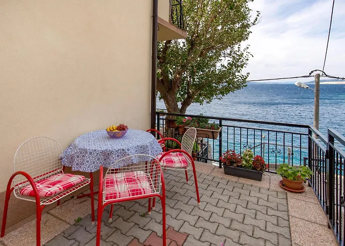 1 Bedroom Lovely In *